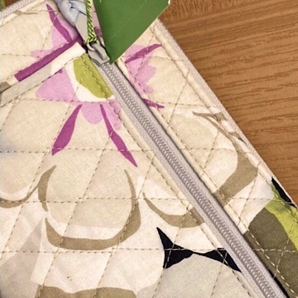 Vera Bradley “Portobello Road bag/wallet - Picture 9 of 16
